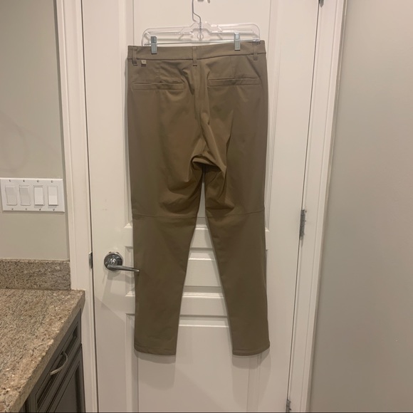 Commission Slim-Fit Pant in Artifact - Picture 6 of 6